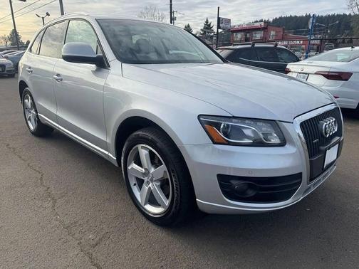 2012 Audi Q5 2.0T Premium Plus
