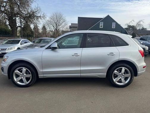 2012 Audi Q5 2.0T Premium Plus