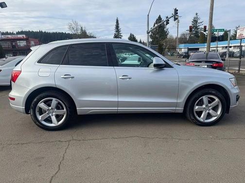 2012 Audi Q5 2.0T Premium Plus