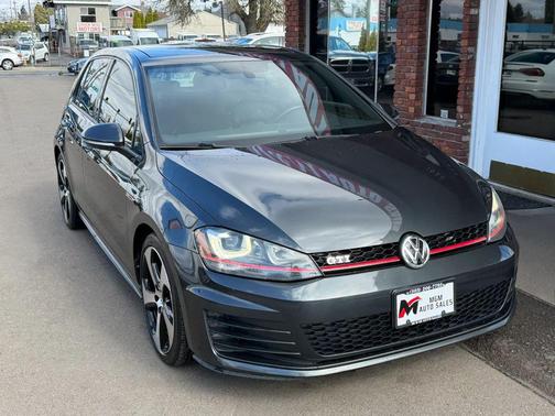 2015 Volkswagen Golf GTI 2.0T SE 4-Door
