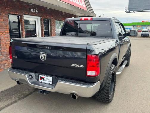 2015 RAM 1500 SLT