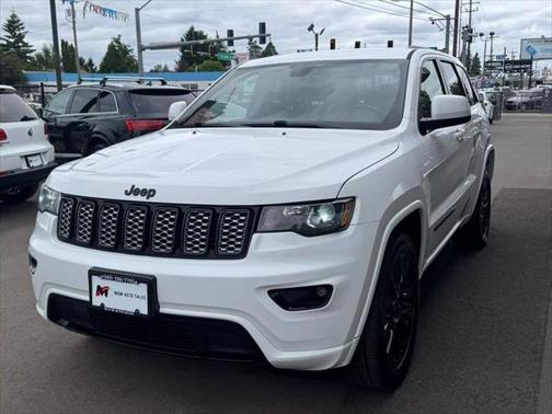 2017 Jeep Grand Cherokee Altitude