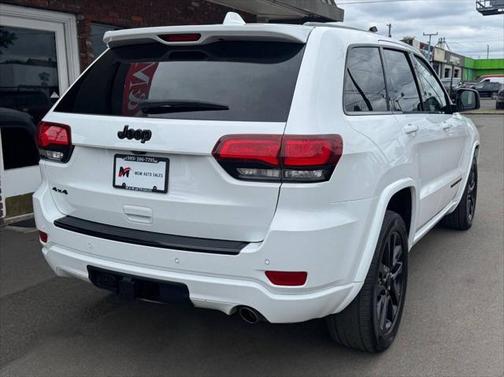 2017 Jeep Grand Cherokee Altitude