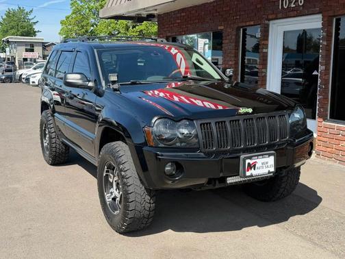 Black Clearcoat 2007 Jeep Grand Cherokee Overland