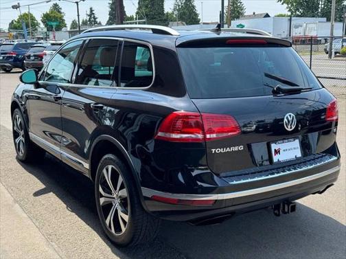 2017 Volkswagen Touareg V6 Wolfsburg Edition