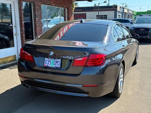 2013 BMW 528 528i 4dr Sedan