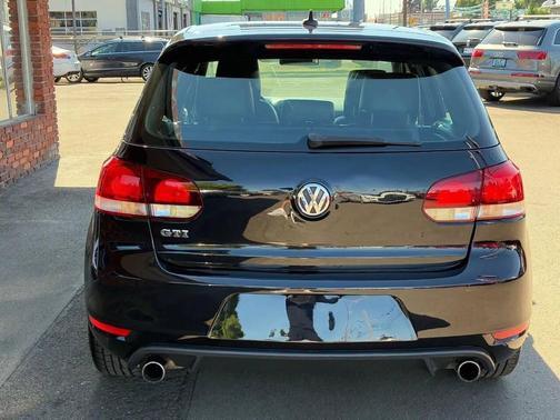 2013 Volkswagen GTI Driver's Edition