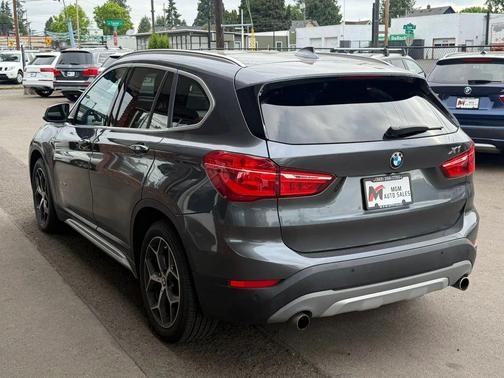 Mineral Gray Metallic 2016 BMW X1 xDrive 28i