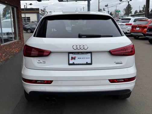 2017 Audi Q3 2.0T Premium