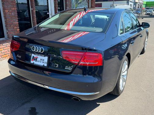 Night Blue Pearl Effect 2011 Audi A8 4.2 quattro