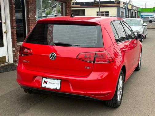 2015 Volkswagen Golf Auto TSI S