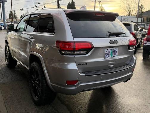 2018 Jeep Grand Cherokee Altitude