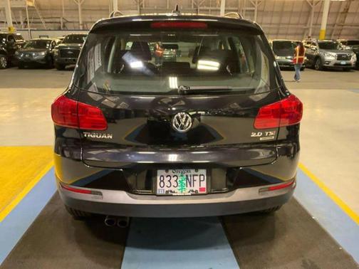Deep Black Pearl 2015 Volkswagen Tiguan 2.0T S 4MOTION