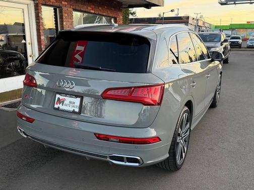2019 Audi SQ5 3.0T Premium Plus