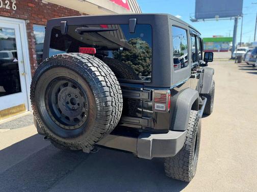 Black Clearcoat 2015 Jeep Wrangler Unlimited Sahara