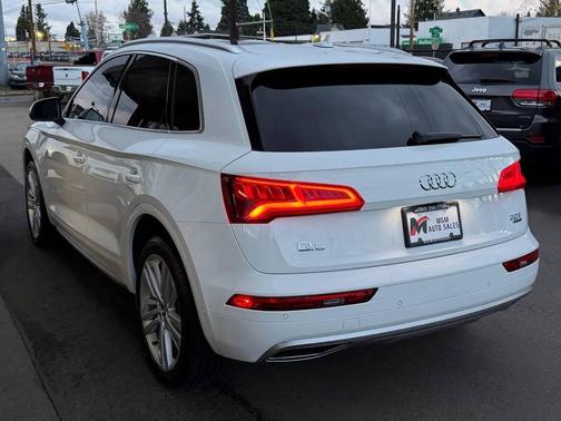 2018 Audi Q5 2.0T Premium Plus