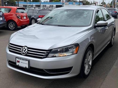2014 Volkswagen Passat 2.5L SE