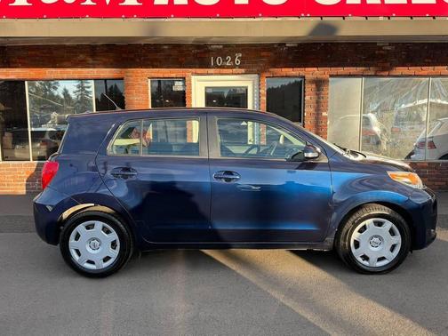 2008 Scion xD Base 4dr Hatchback 4A