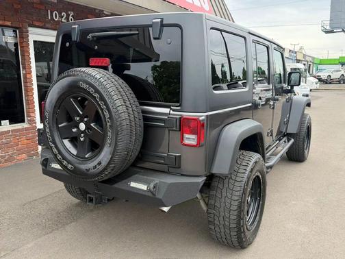 Granite Crystal Metallic Clearcoat 2017 Jeep Wrangler Unlimited Sport