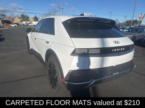 2024 Hyundai IONIQ 5 SEL