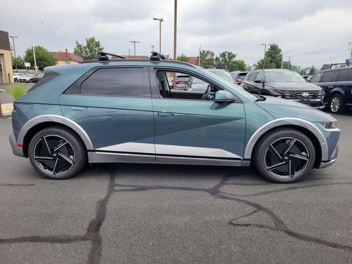 2025 Hyundai IONIQ 5 Limited