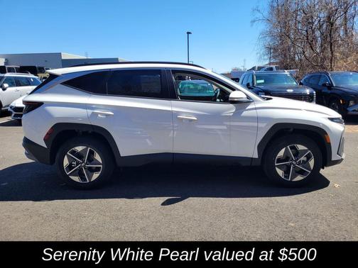 Serenity White Pearl 2026 Hyundai TUCSON SEL Premium