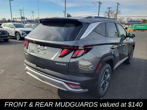 2026 Hyundai TUCSON Hybrid SEL