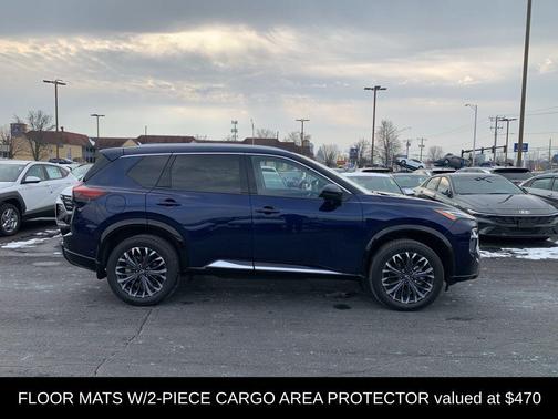 2025 Nissan Rogue Platinum