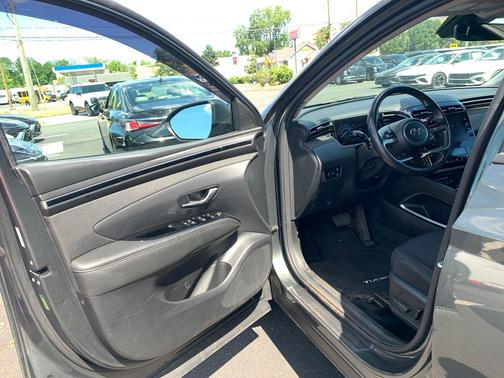 Amazon Gray 2022 Hyundai TUCSON Hybrid SEL Convenience