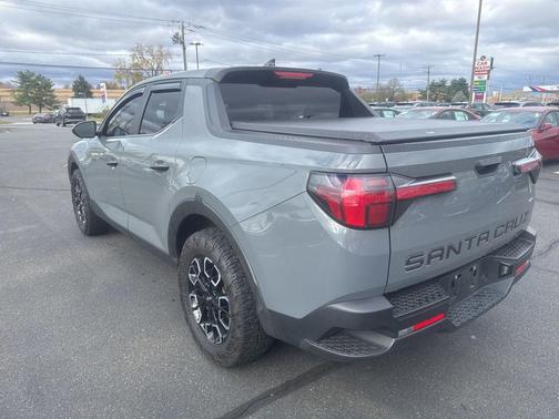 2022 Hyundai SANTA CRUZ SE