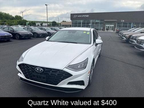 2022 Hyundai SONATA SEL