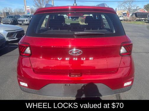 2024 Hyundai VENUE Limited