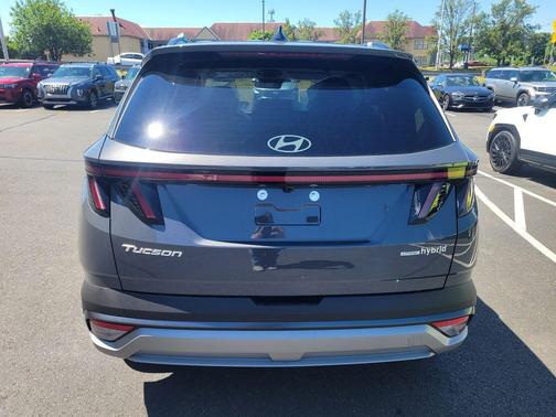 Ecotronic Gray 2026 Hyundai TUCSON Hybrid SEL Convenience