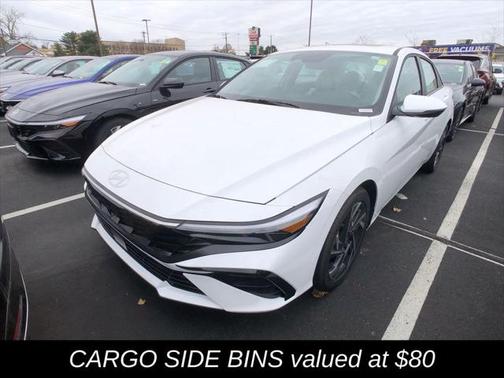 2025 Hyundai ELANTRA Limited