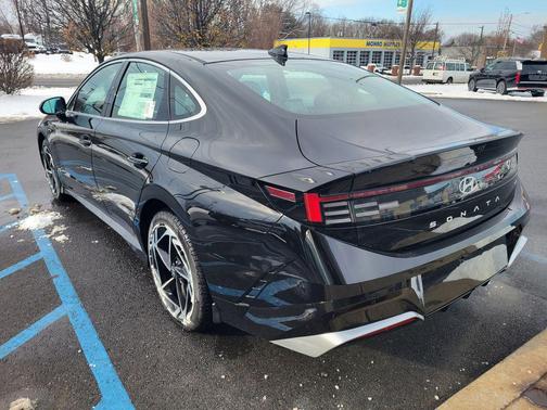 2026 Hyundai SONATA SEL