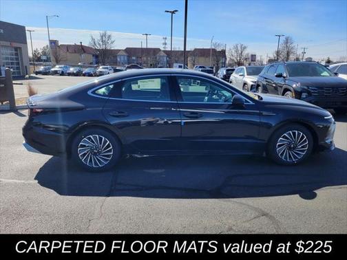 2025 Hyundai SONATA Hybrid SE