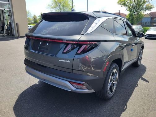 Amazon Gray 2026 Hyundai TUCSON Hybrid SEL Convenience