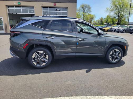 Amazon Gray 2026 Hyundai TUCSON Hybrid SEL Convenience