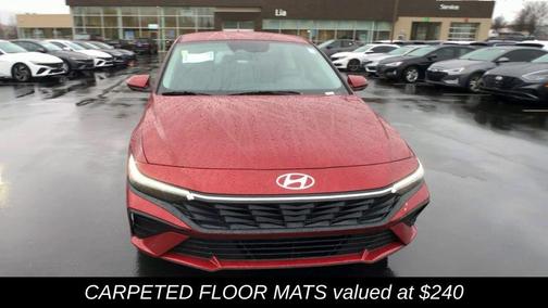 2025 Hyundai ELANTRA SE