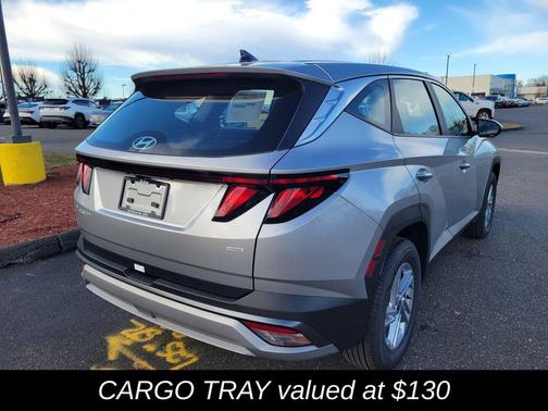 2026 Hyundai TUCSON SE