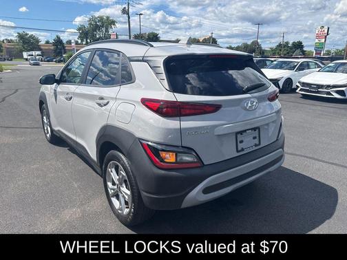 2023 Hyundai KONA SEL