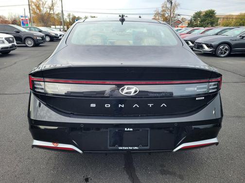 Abyss Black 2026 Hyundai SONATA Hybrid Limited