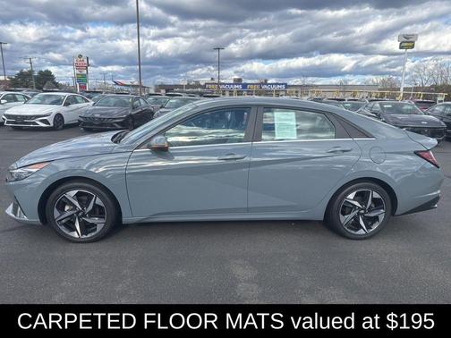 2022 Hyundai ELANTRA HEV Limited