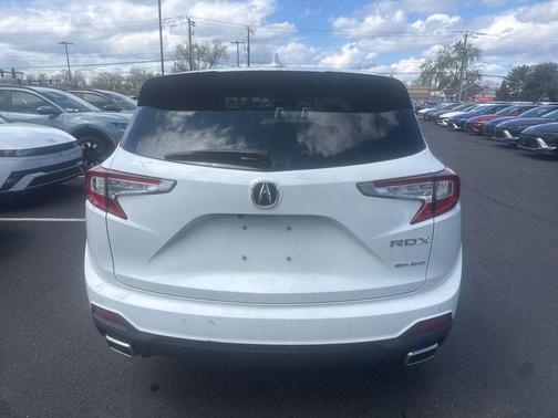 Platinum White Pearl 2022 Acura RDX Technology Package