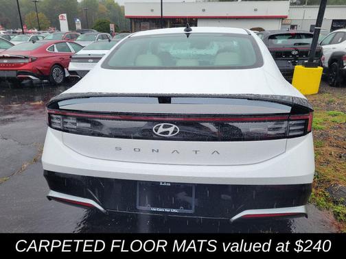 2026 Hyundai SONATA SEL