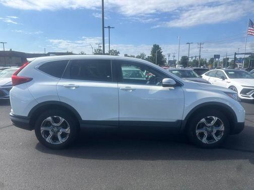 White Diamond Pearl 2018 Honda CR-V EX