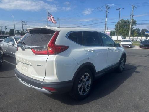 White Diamond Pearl 2018 Honda CR-V EX