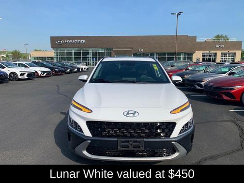 Lunar White 2023 Hyundai KONA Limited