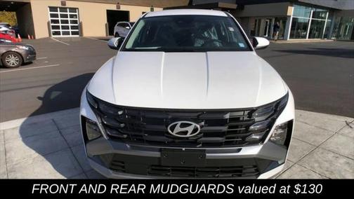 2025 Hyundai TUCSON SE