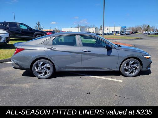 2025 Hyundai ELANTRA Sport